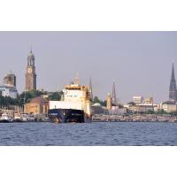 5669 Hamburg Panorama Kirchtuerme Feeder CED Copenhagen | Bilder von Schiffen im Hafen Hamburg und auf der Elbe
